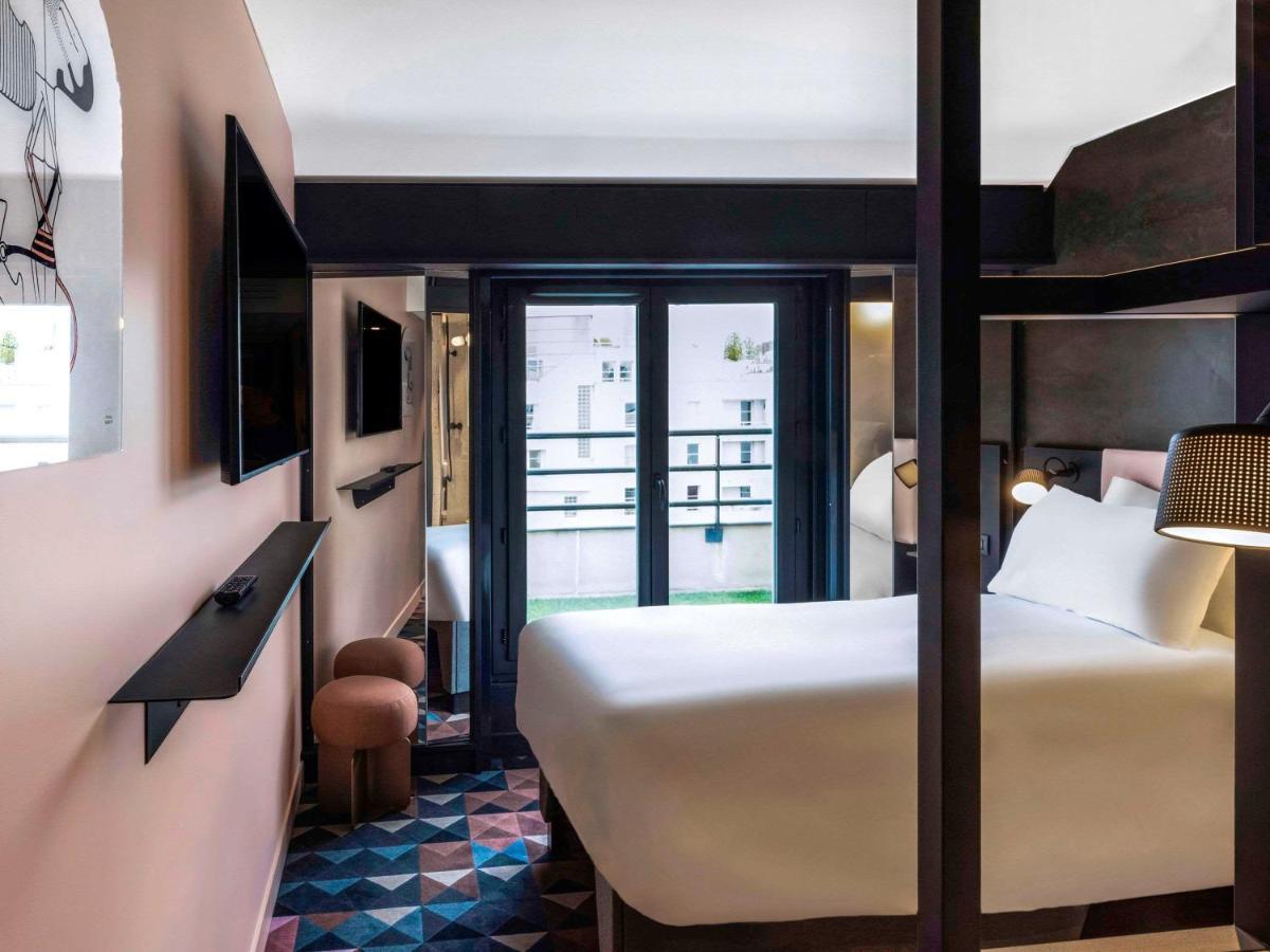 ไทรบ์ ปารีส บาติญอล Hotel ภายนอก รูปภาพ